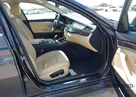 2016 BMW 535D из США, поврежденный, VIN WBAXA5C52GG042569